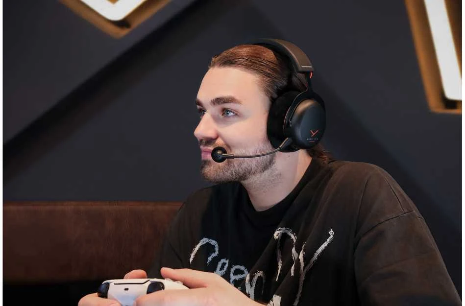 Ausinės Beyerdynamic MMX 150 WL juoda