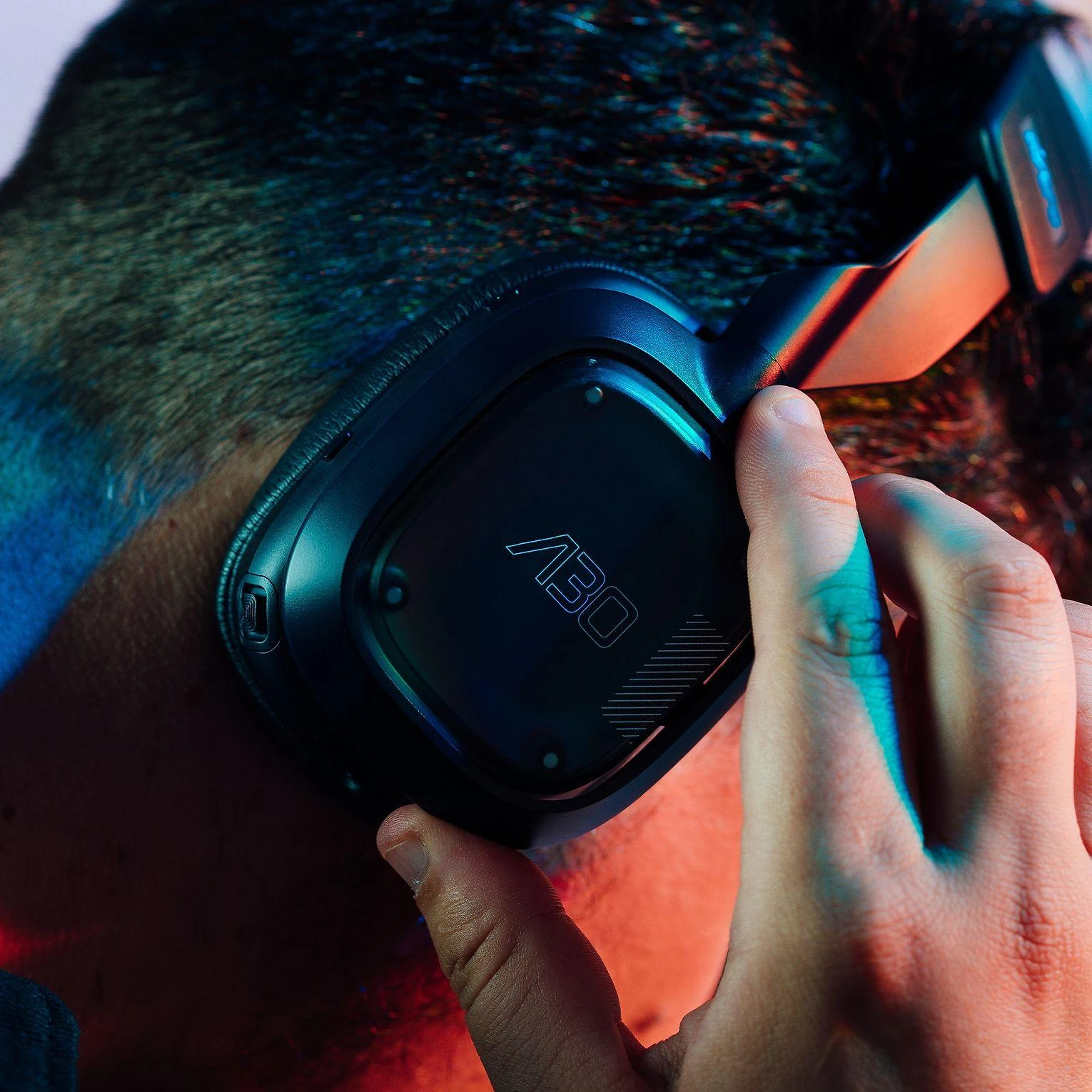 Ausinės Logitech A30 - NAVY/Raudonas - EMEA -