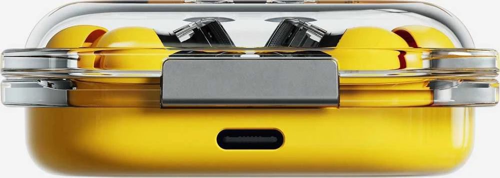 Nothing Ear(a) geltonas dėklas su USB-C jungtimi