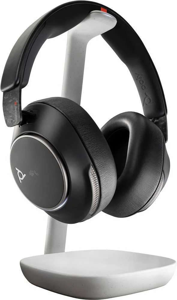 Poly Voyager Surround 85 UC ausinės ant įkrovimo stovo