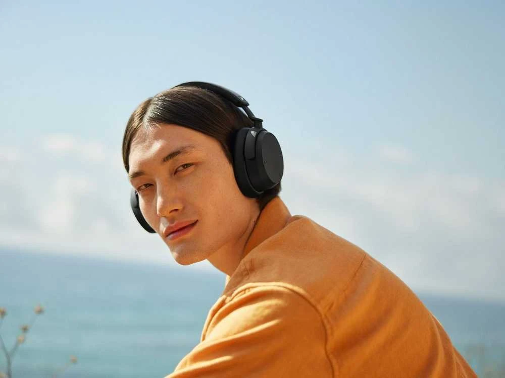 Sennheiser Accentum ausinės, Juodos