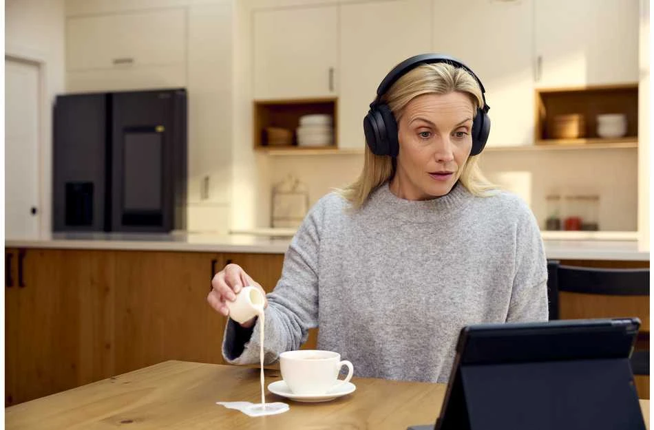 Ausinės Sennheiser RS 275