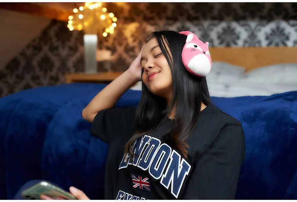 „Squishmallows“ – pliušinės „Bluetooth“ ausinės – „Fifi“ (608091)