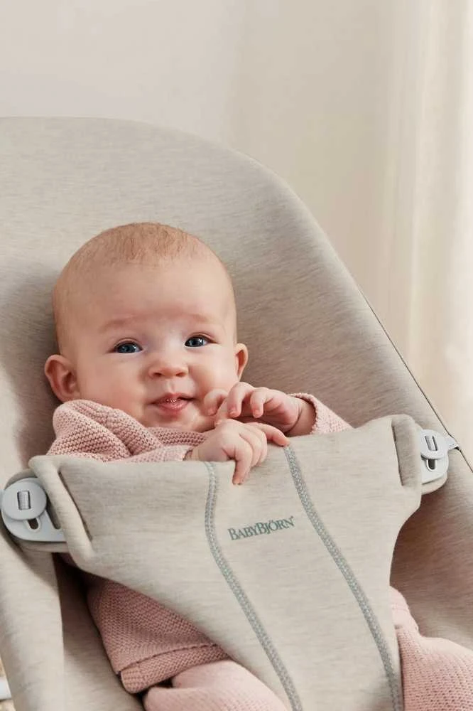 BABYBJORN gultukas BLISS 3D JERSEY, light beige, 006187 (Nemokamas pristatymas)