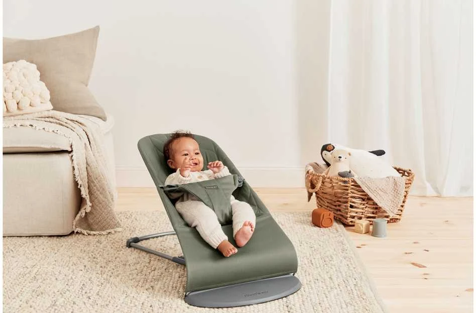 BabyBjörn Bliss Woven/Petal Quilt kūdikio gultukas, tamsiai žalias
