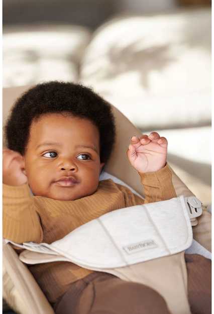BABYBJORN gultukas BALANCE Soft Woven/Jersey, beige/pilkas, 005383 (Nemokamas pristatymas)