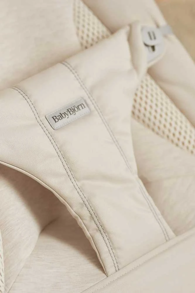 BabyBjörn Bouncer Balance Soft Woven sėdynė, šviesiai smėlio spalvos trikotažas