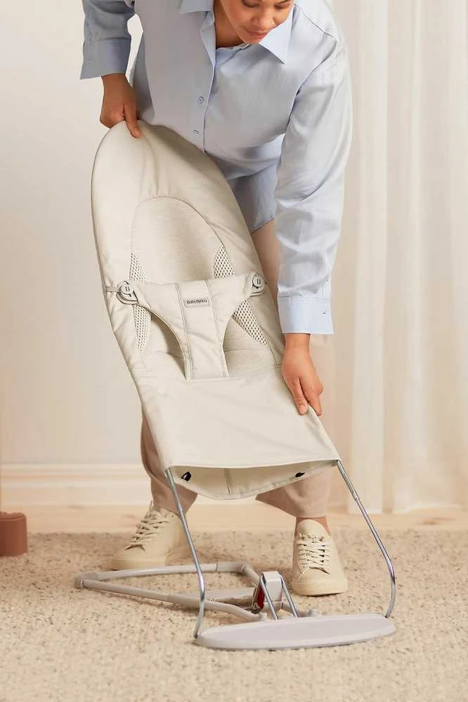 BabyBjörn Bouncer Balance Soft Woven sėdynė, šviesiai smėlio spalvos trikotažas