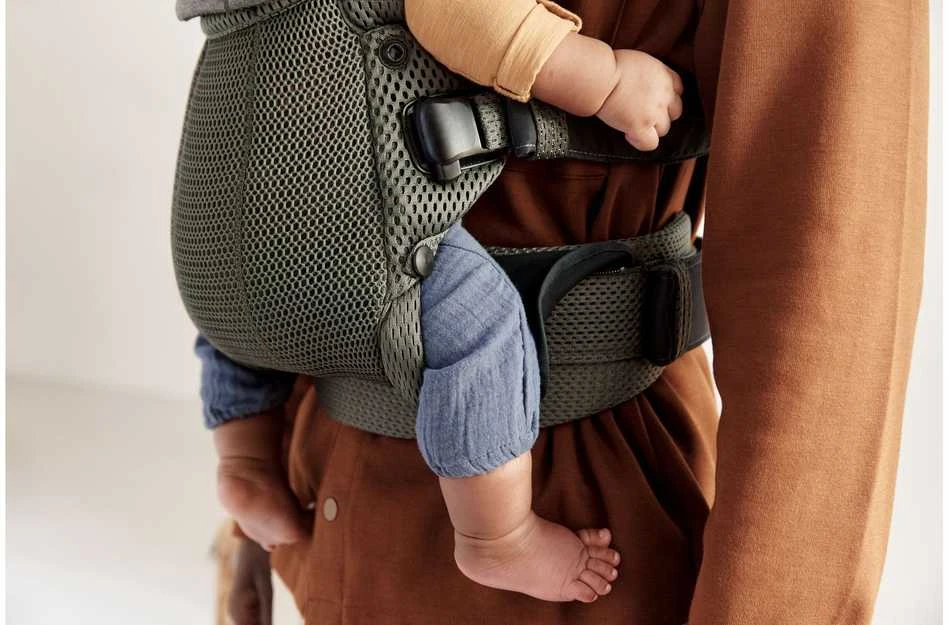 BABYBJORN nešioklė HARMONY 3D Mesh, Dark žalias, 088047