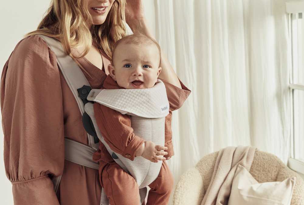 BABYBJORN nešioklė MINI 3D JERSEY, light beige, 021087