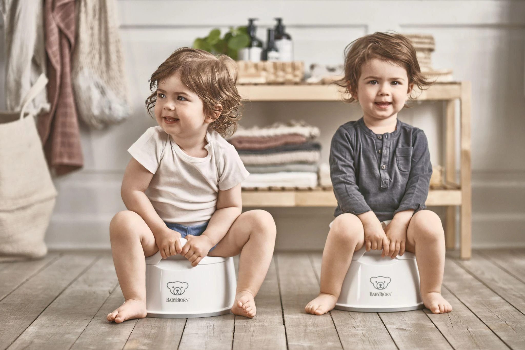 BABYBJORN Smart Potty naktipuodis Baltas/Pilkas 051221