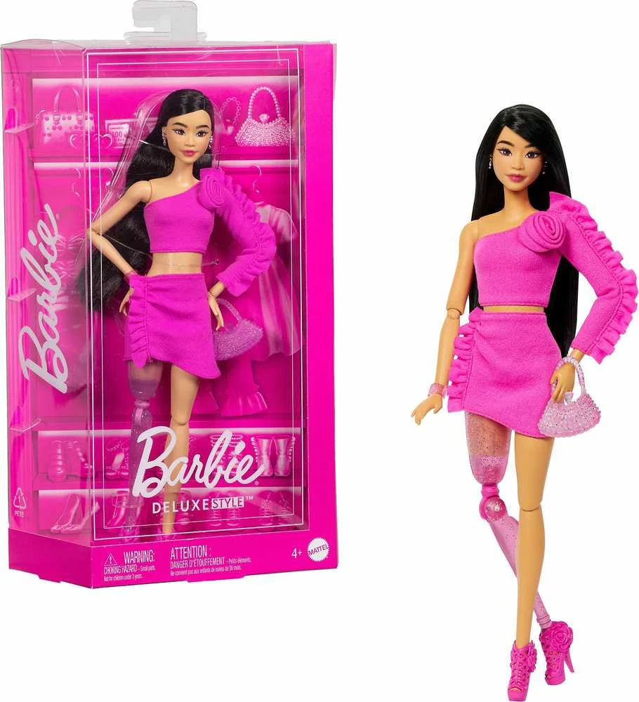 Mattel BARBIE DELUXE FASHIONISTAS lėlė protezuota koja (HYV26)