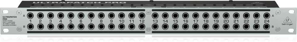 Behringer PX3000 komutacinė panelė