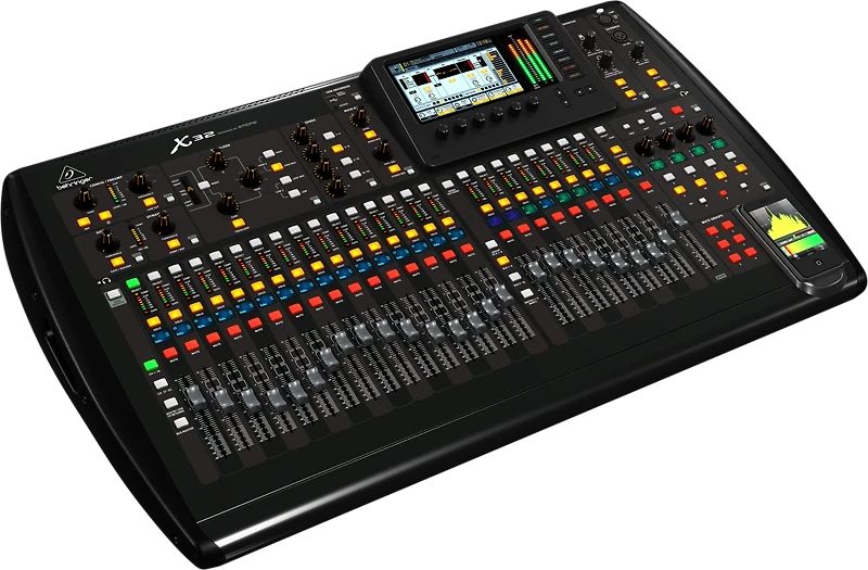 Behringer X32 garso pultas, 40 kanalų, 10–22 000 Hz, juodas