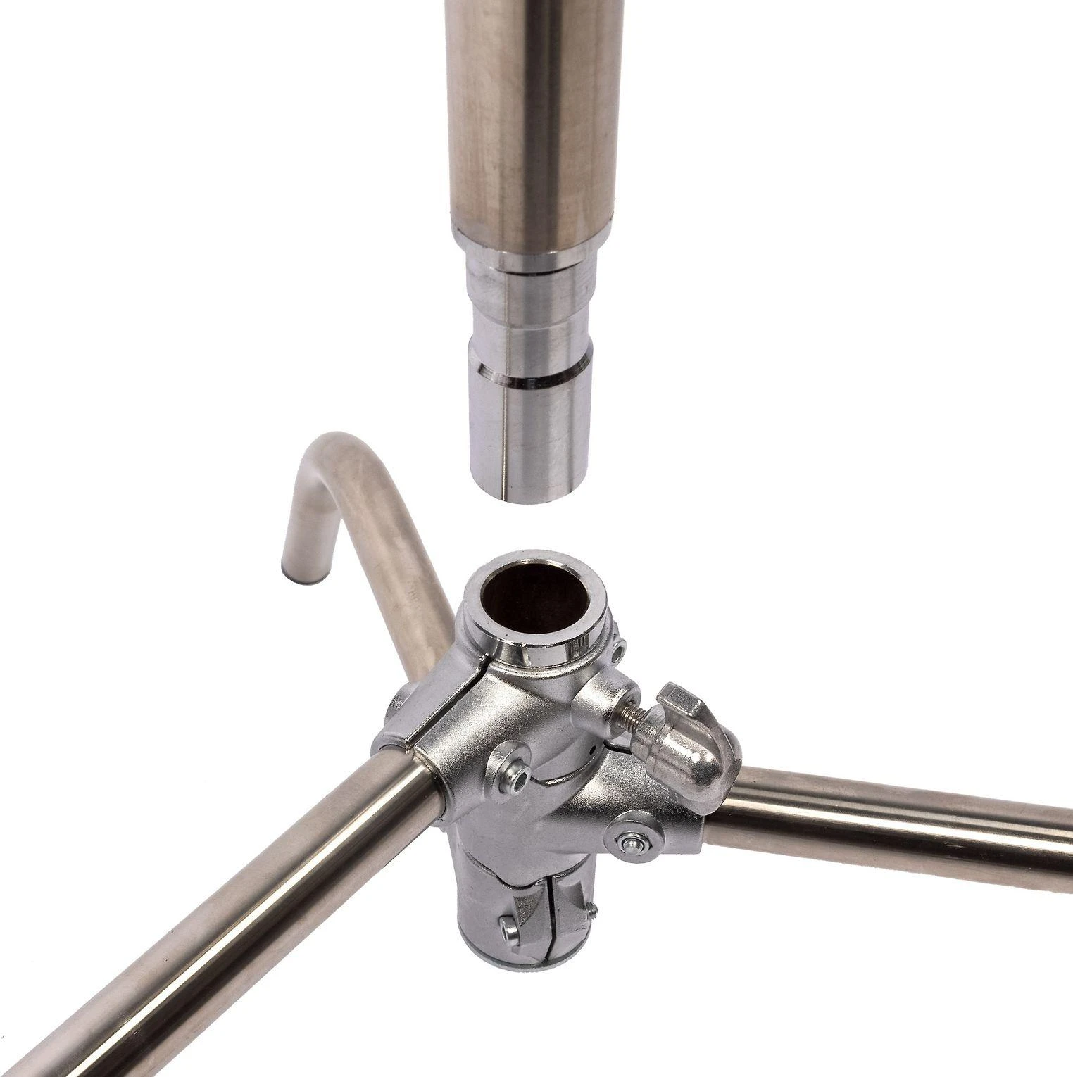 Beiwe LSC330 C-stand -jalusta puomilla