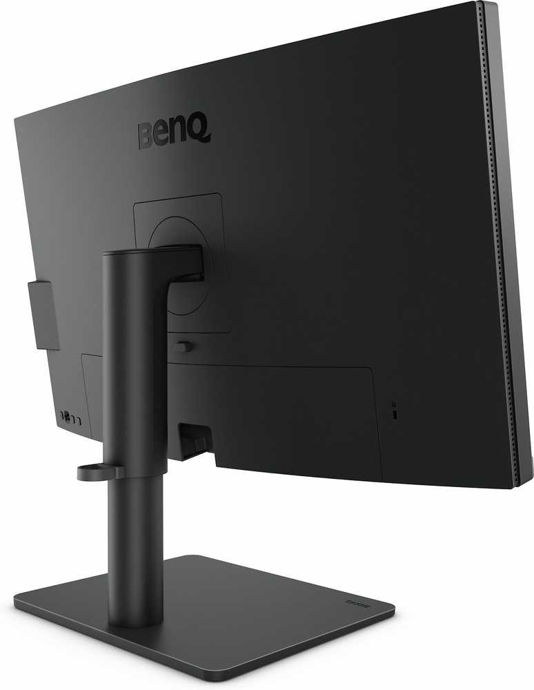Monitorius BENQ PD2706U 27 colių LED 3840x2160 16:9 UHD 350cd/m2 2xHDMI 1xDP 3xUSB Juodas
