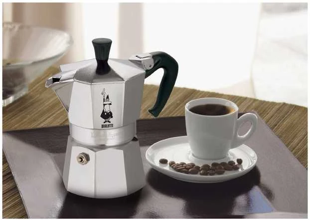 Bialetti Moka Express riešutų keptuvė, 6 puodeliai
