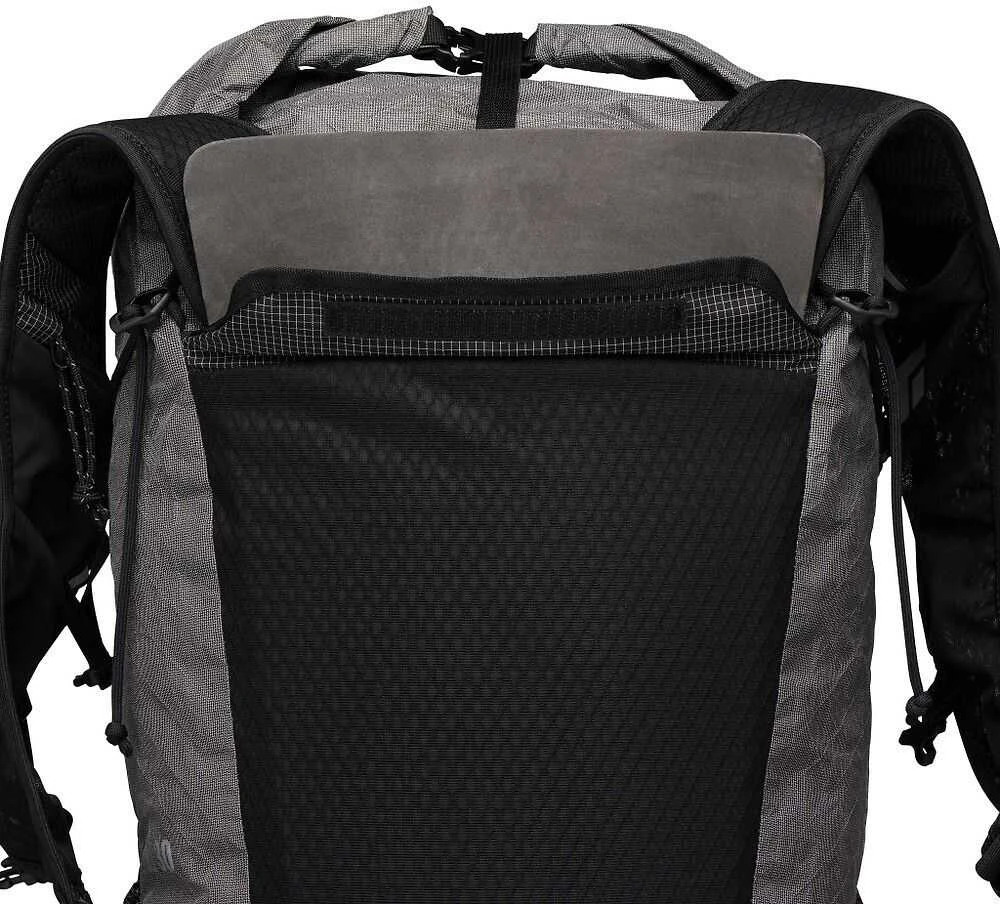 Black Diamond Juodas Diamond Juodas Diamond Beta Light 30 -reppu, didelis