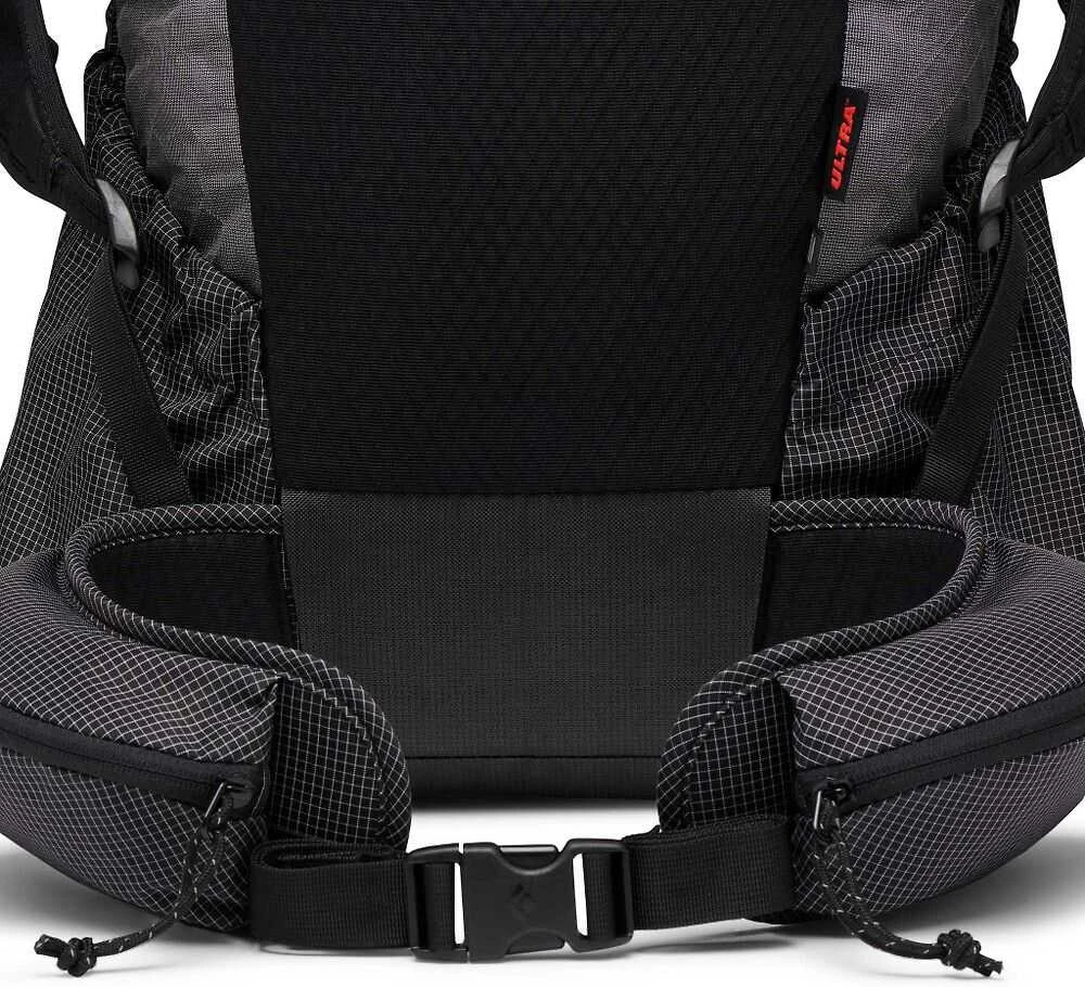 Black Diamond Beta Light 30 - nugaros ir juosmens diržo detalė