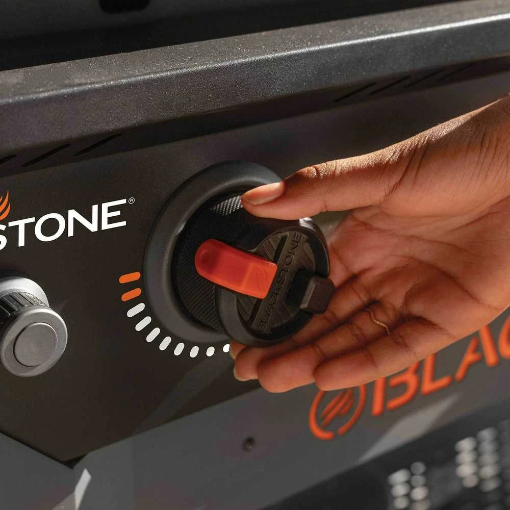 Blackstone ParilaGrilli 36 Omnivore Iron Forge kannella