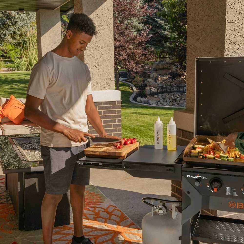 Blackstone ParilaGrilli 36 Omnivore Iron Forge kannella