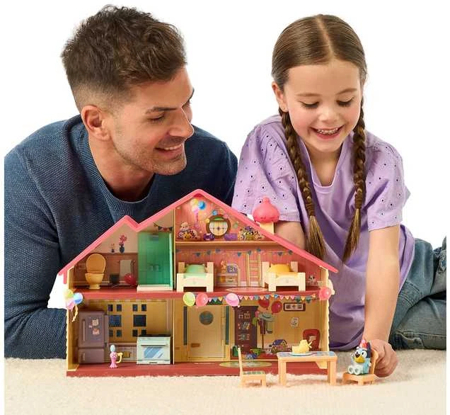 TM Toys Figūrėlė Bluey su namų šventės komplektu