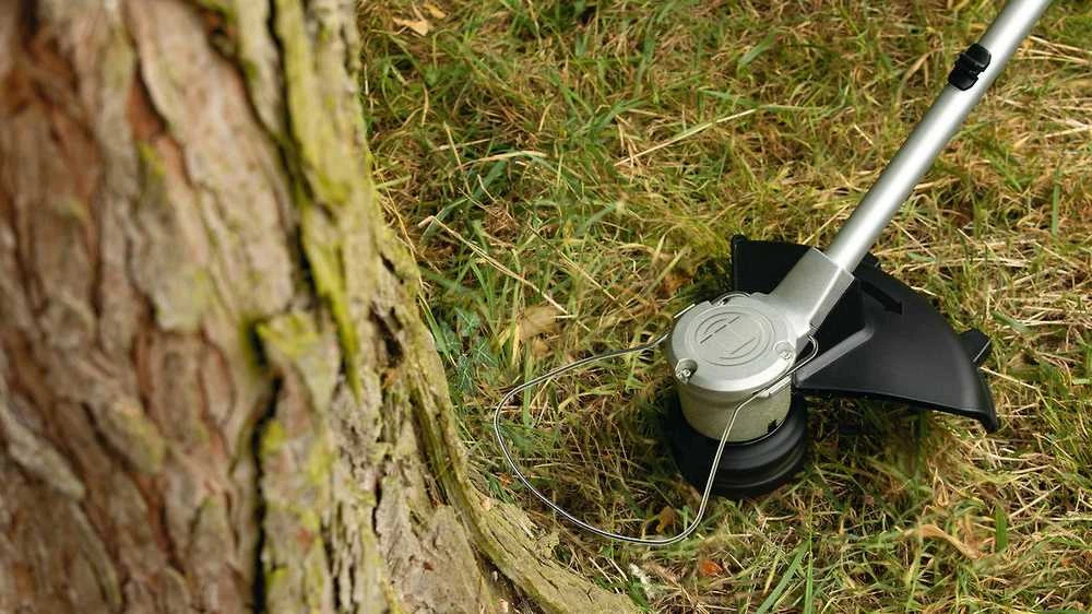 Bosch Advanced GrassCut 36V-33 Akumuliatorinis žolės pjovimo trimeris (Be akumuliatoriaus ir kroviklio)