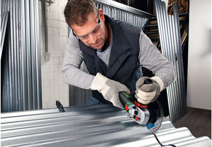 Bosch Akumuliatorinis kampinis šlifuoklis AdvancedGrind 18V-80 125mm be akumuliatoriaus ir kroviklio