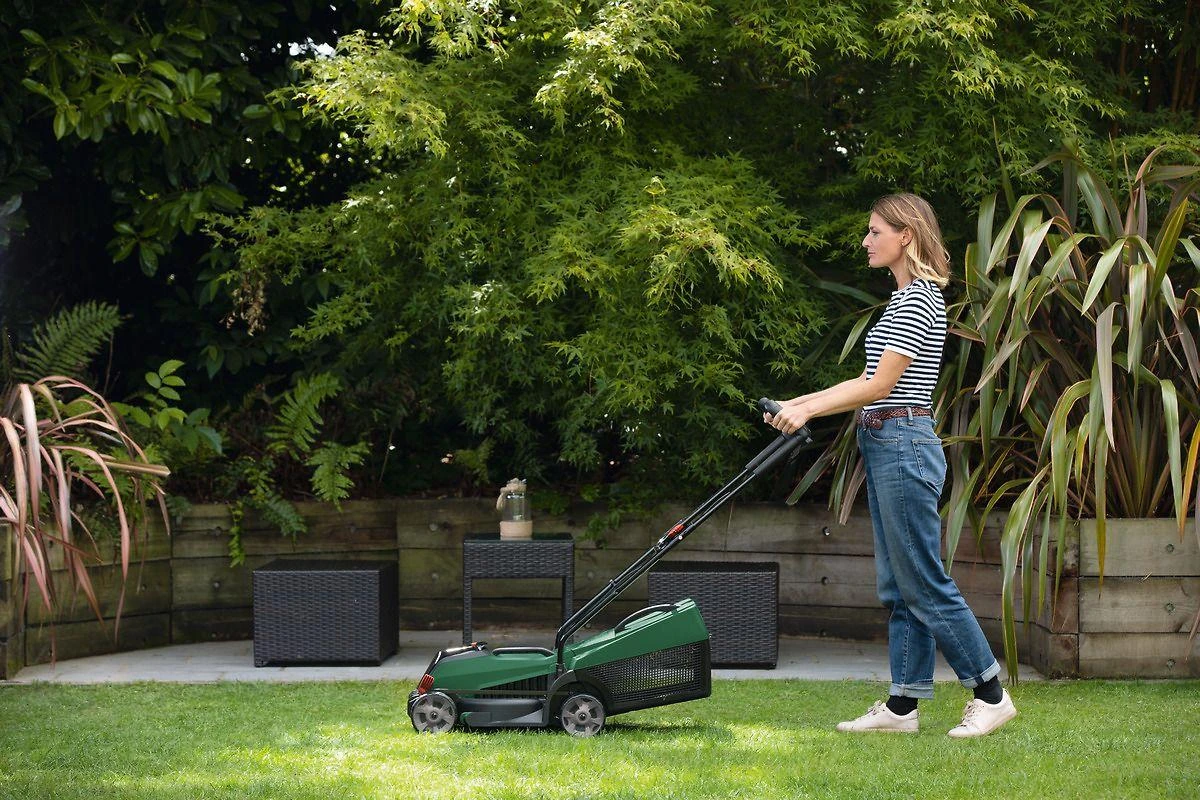 Bosch akumuliatorinė vejapjovė CityMower18V-32-300, 18V, 1x4Ah
