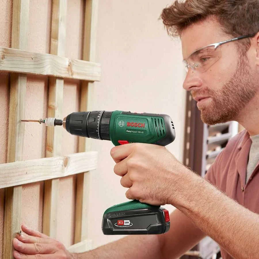 Bosch Easydrill 18V-40 be akumuliatoriaus ir kroviklio Akum.suktuvas