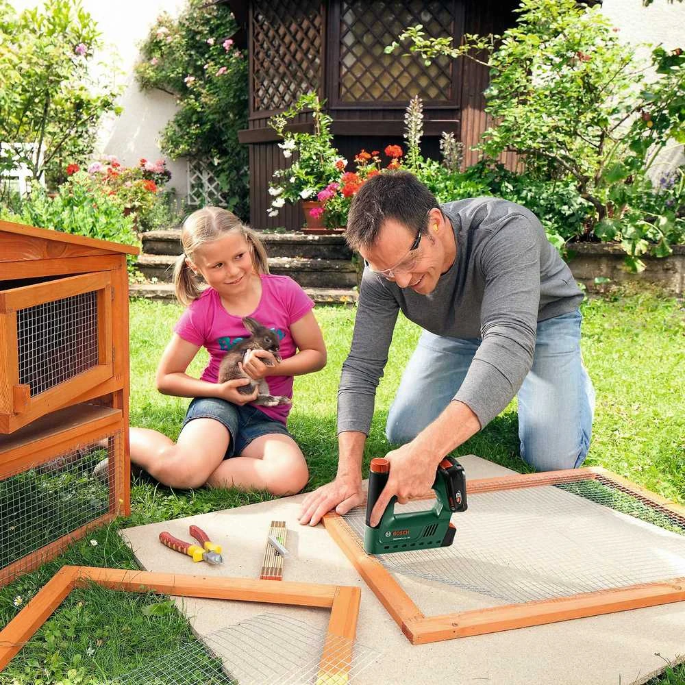 Bosch Akumuliatorinis segiklis UniversalTacker18V-14 be akumuliatoriaus ir kroviklio