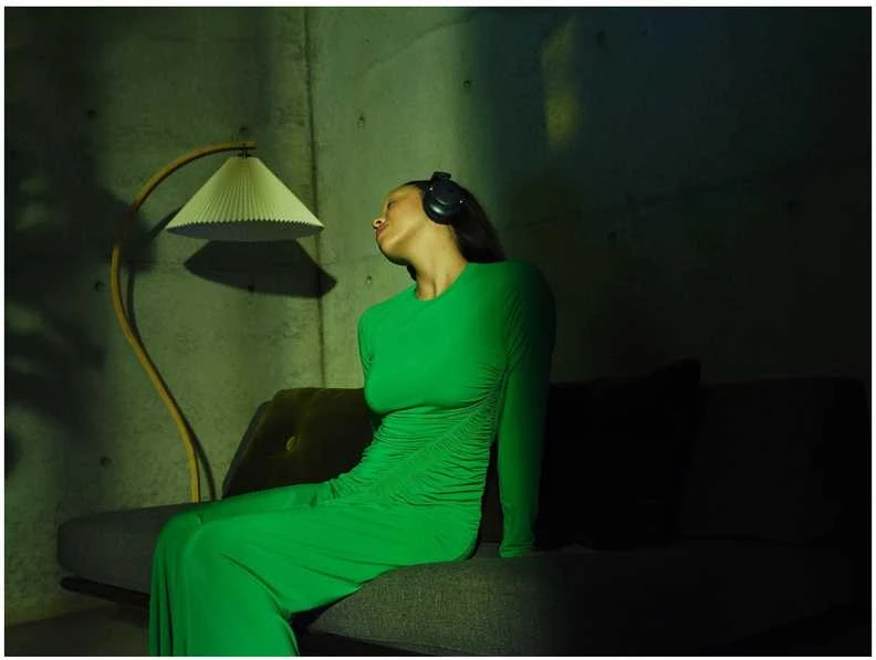 Belaidės ausinės Bose QuietComfort Ultra, Juodos