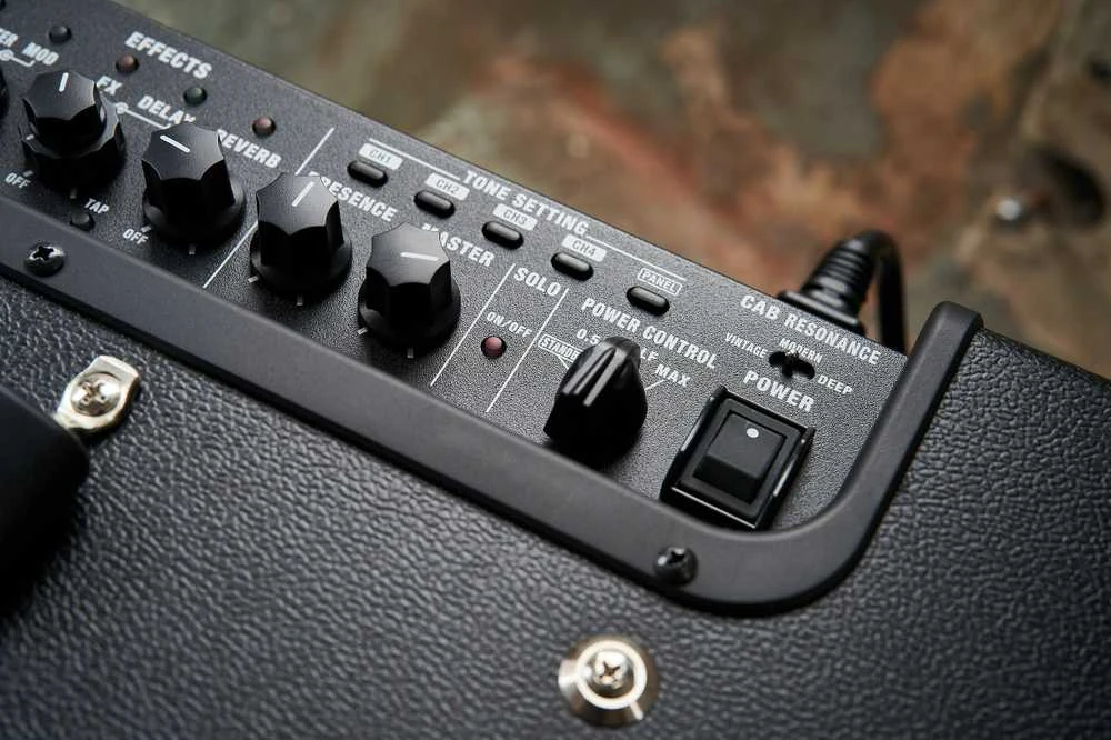 Elektrinės gitaros stiprintuvas Boss Katana KTN-100 Gen 3