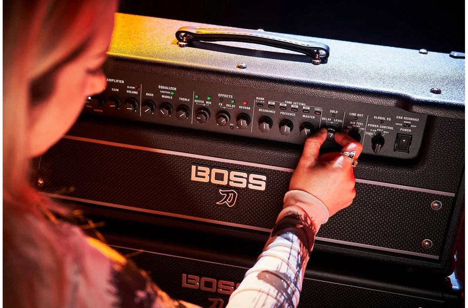 Boss Katana Artist Head MkIII -kitaranuppi, 100W