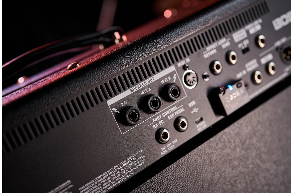 Boss Katana Artist Head MkIII -kitaranuppi, 100W