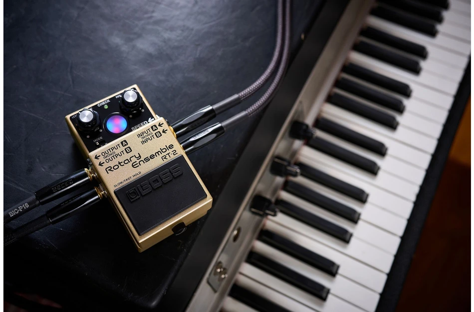 Boss RT-2 rotacinis ansamblio pedalas