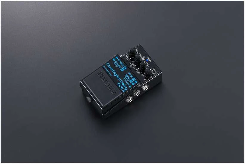 Boss SDE-3 dvigubas skaitmeninis delsos pedalas