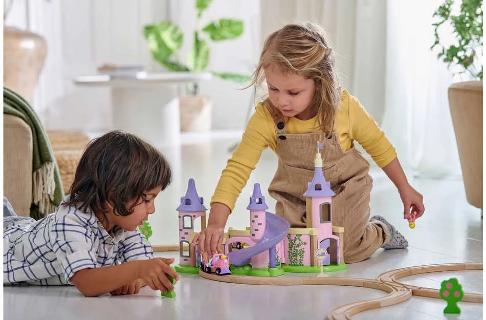 Ravensburger BRIO – Disnėjaus princesės pilis (33312)