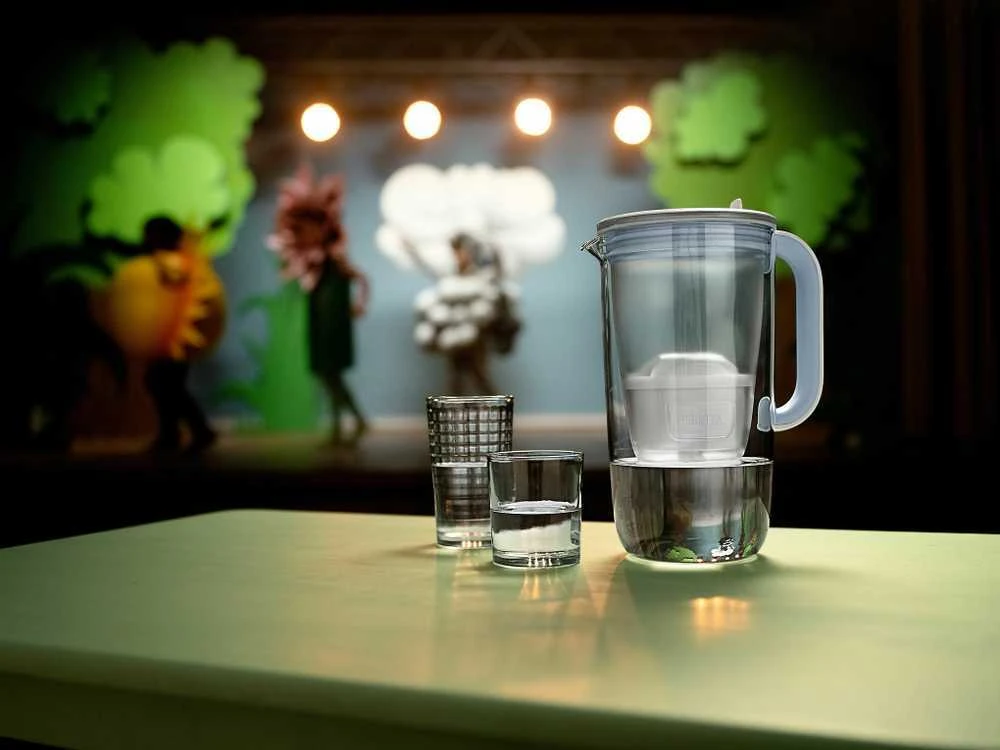 Stiklinis vandens filtravimo ąsotis BRITA GLASS JUG, 2,5 l + 1 vandens filtravimo filtras BRITA Maxtra PRO