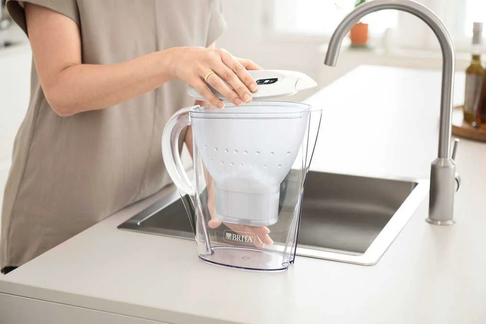 Vandens filtravimo ąsotis BRITA Marella 2.4L, baltas su vandens filtru MAXTRA+ 1 vnt.