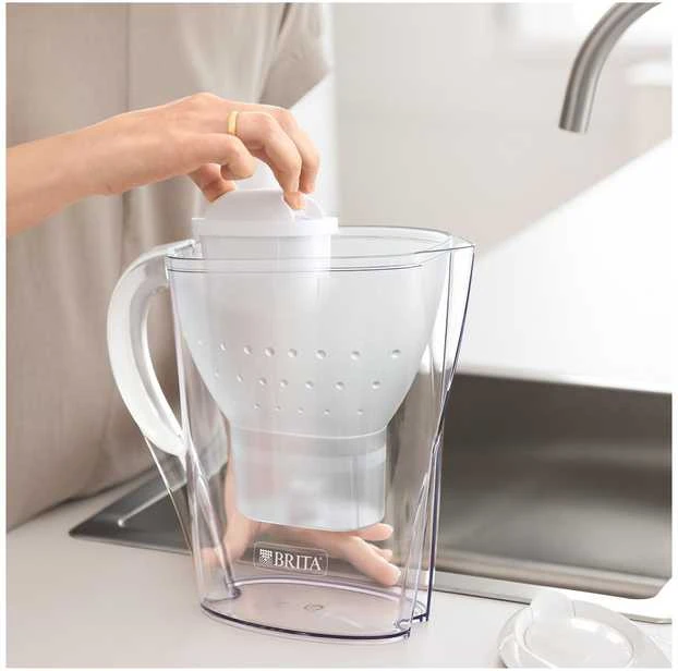 Brita Carafe filtro Marella Blanche (2,4 l) komplekte yra 1 Maxtra Pro viskas viename kasetė