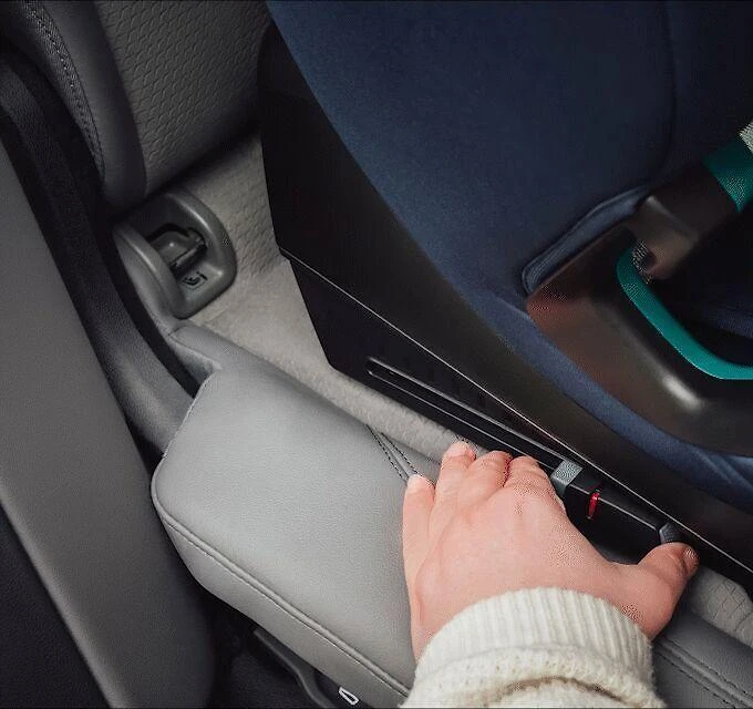 Britax Romer Evolvafix automobilinė kėdutė, Juodos spalvos, 2000037921