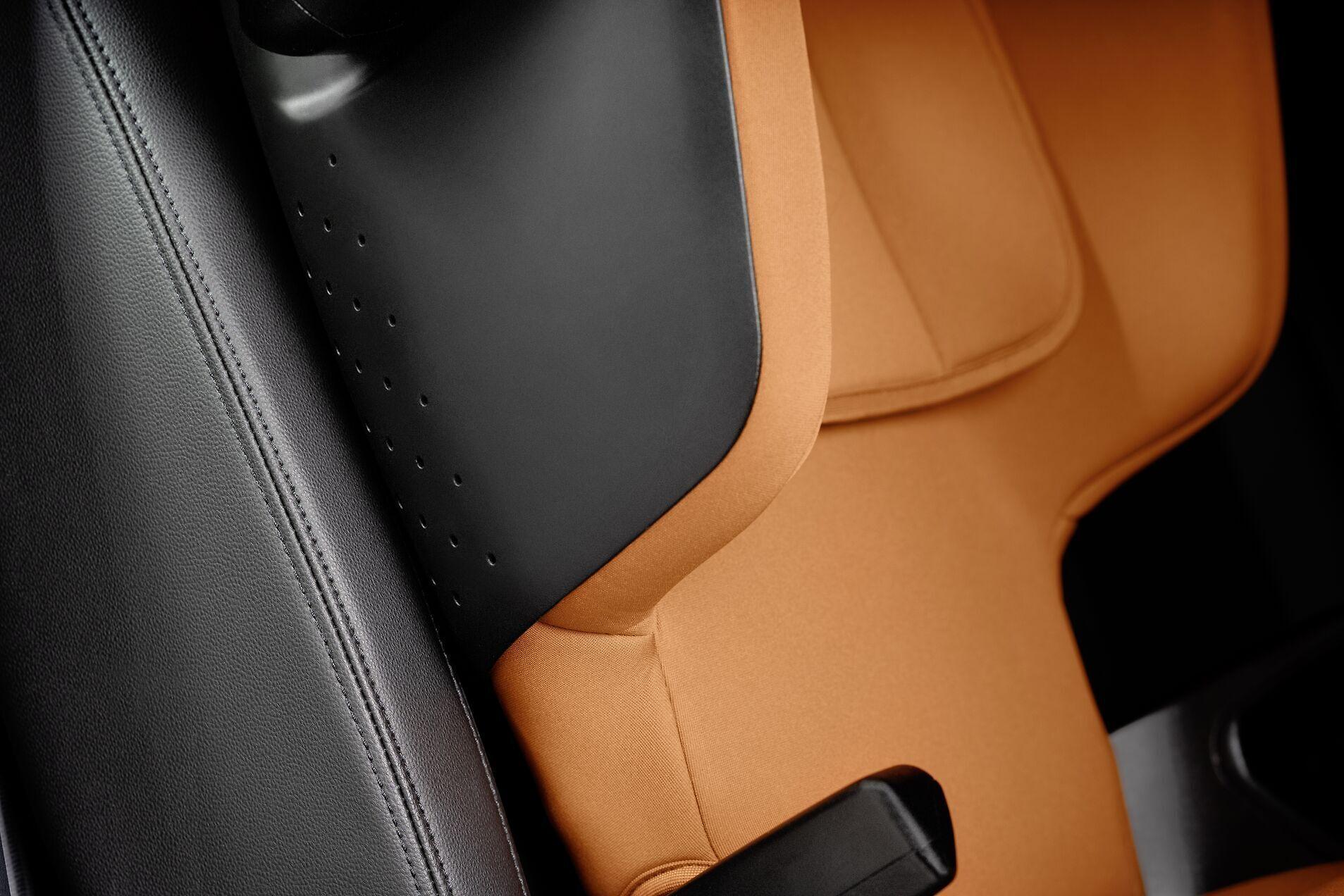 Britax Römer automobilinė kėdutė KIDFIX i-SIZE, pilka, 2000035121