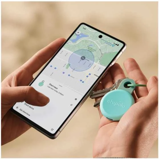 „Chipolo LOOP“ – įkraunamas „Bluetooth“ sekiklis su silikonine kilpa, skirtas „iOS“ ir „Android“, mėtų spalvos