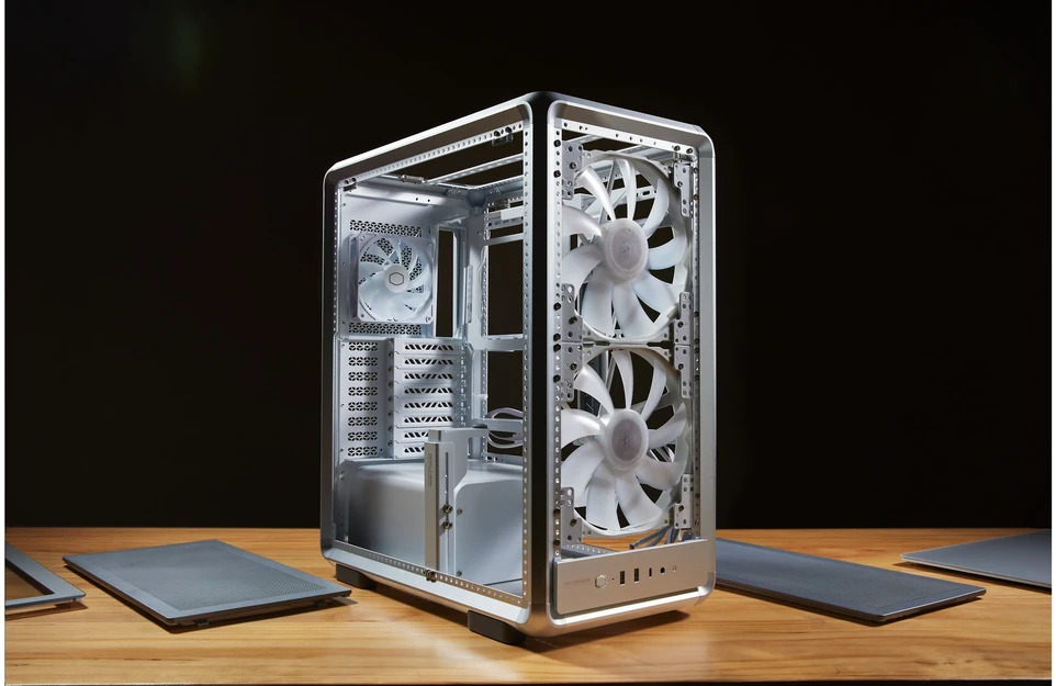 „Cooler Master“ korpusas „MasterFrame 500 Mesh“ sidabrinis, permatomas šoninis skydelis, ATX, 2x 200 mm ventiliatoriai, 1x 120 mm ventiliatorius, pilkas