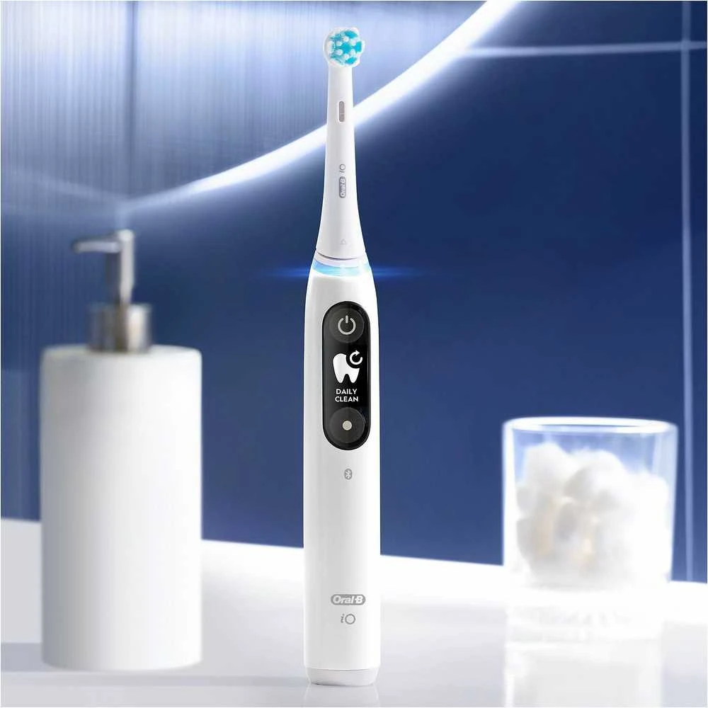 Oral-B Elektrinis dantų šepetėlis | iO6 | Įkraunamas | Suaugusiems | Šepetėlių skaičius galvutės įeina 1 | Number of teeth brushing modes 5 | Baltas