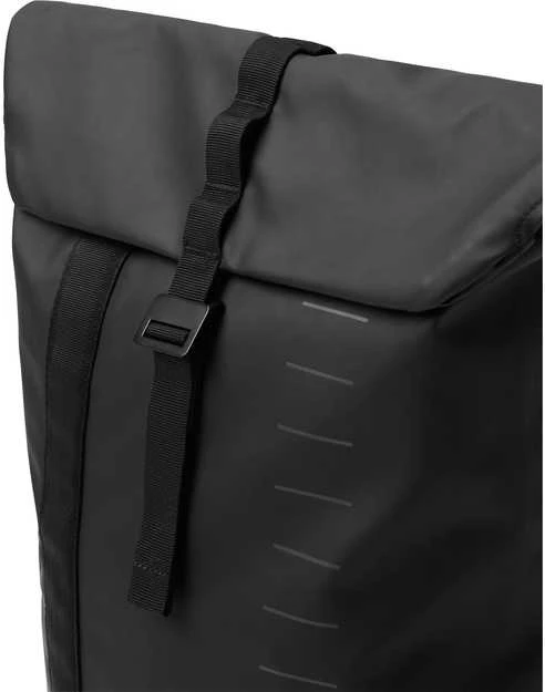 Db Essential Backpack 12 l reppu, juodas out