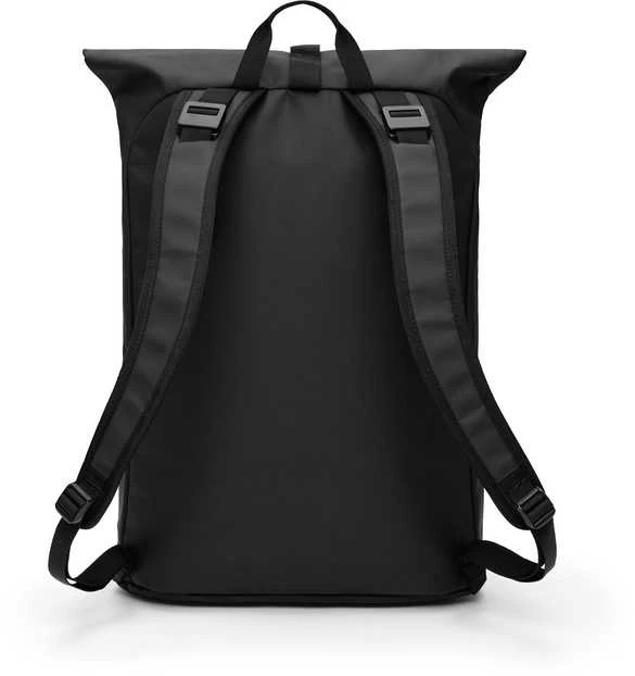 Db Essential Backpack 24 l reppu, juodas out