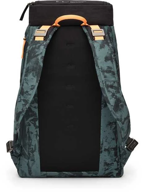 Db Hugger kuprinė 30 l, reppu, agato žalia