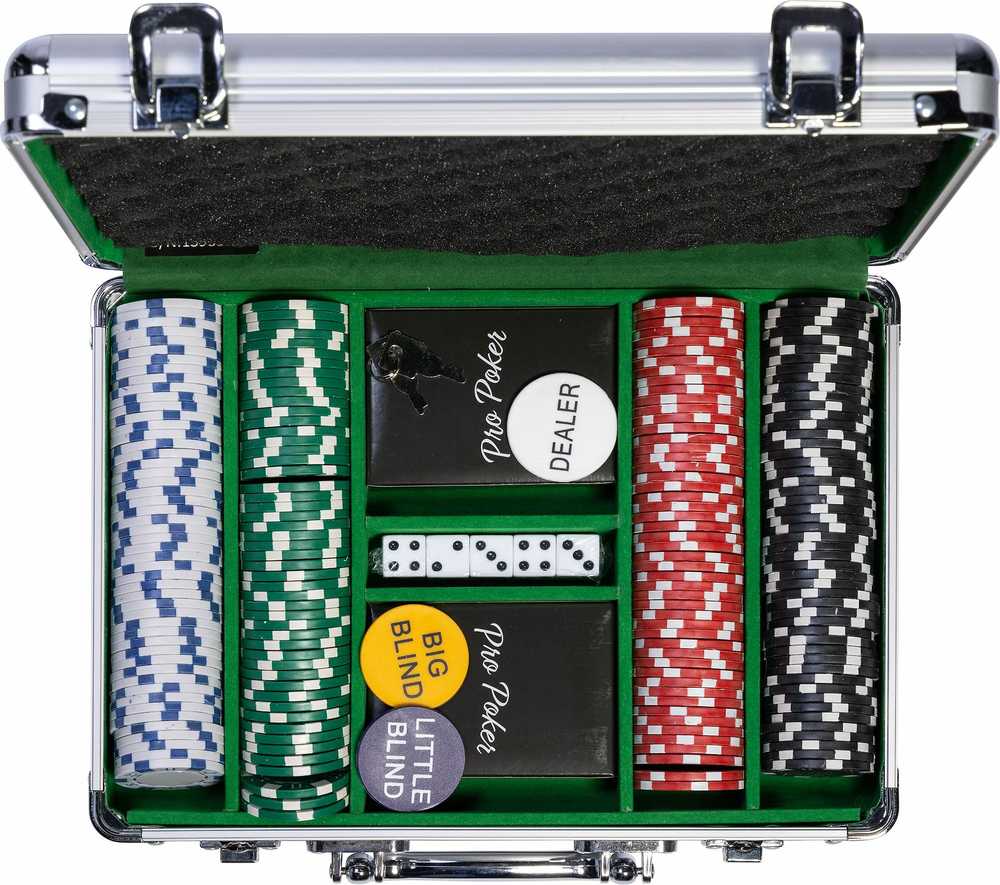 Dėklas Enne Interior Pro Poker -pokerisetti alumiinisalkussa